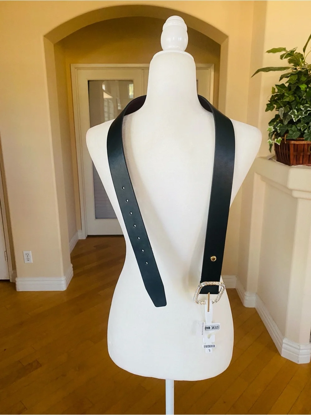 Steve Madden Black/Burgandy Reversible Belt with Rhinestone Oval Buckle